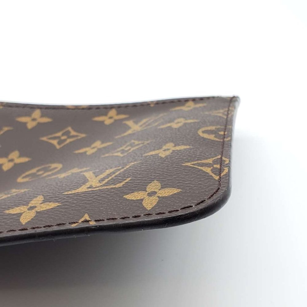 100% Authentic Louis Vuitton Pouch/Wristlet/ Clutch Bag - Picture 8 of 12
